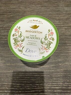 NWT Dove Bridgerton Love & Meadows Body Scrub